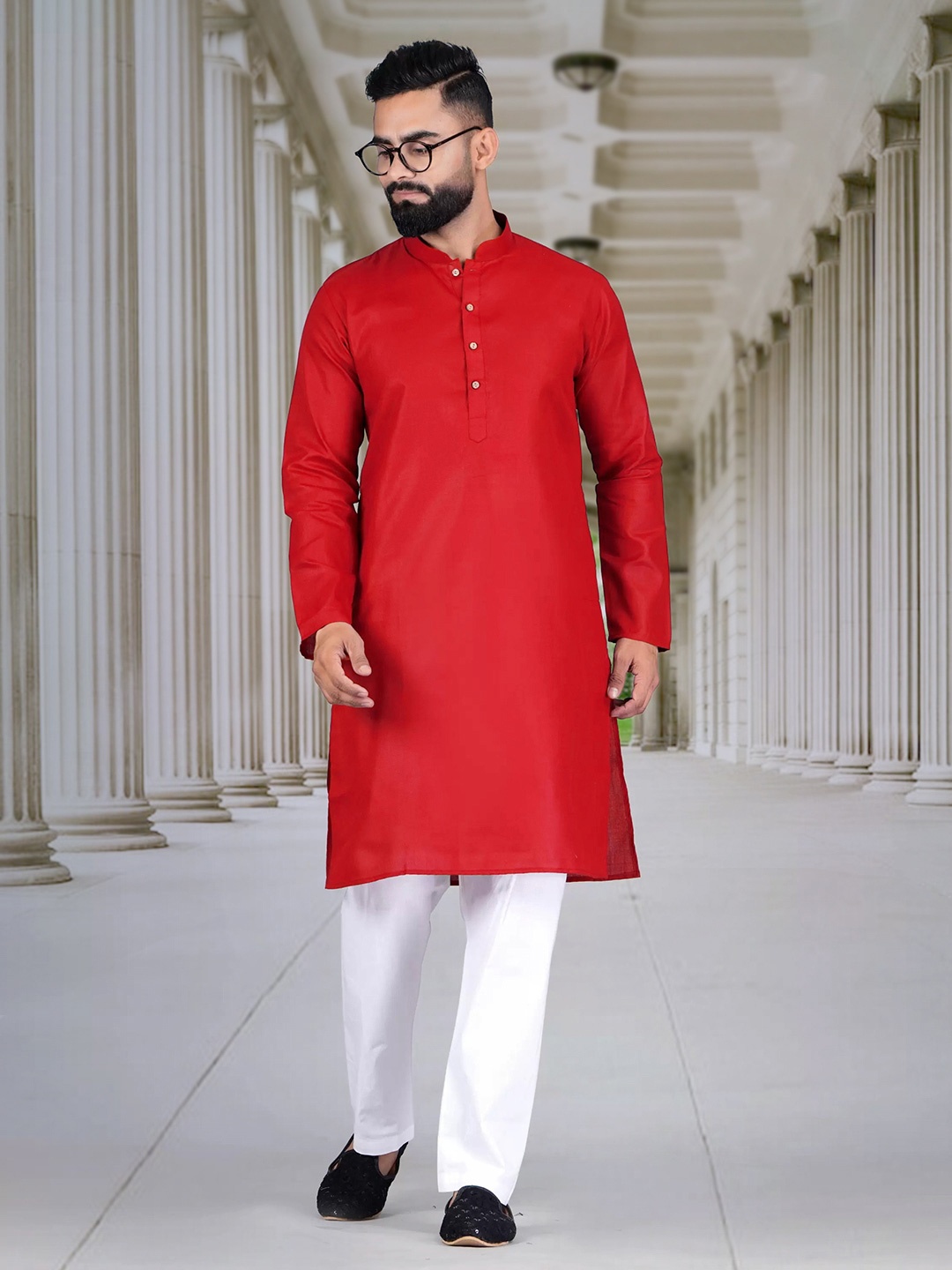 

Moda Rapido Men Kurta, Red