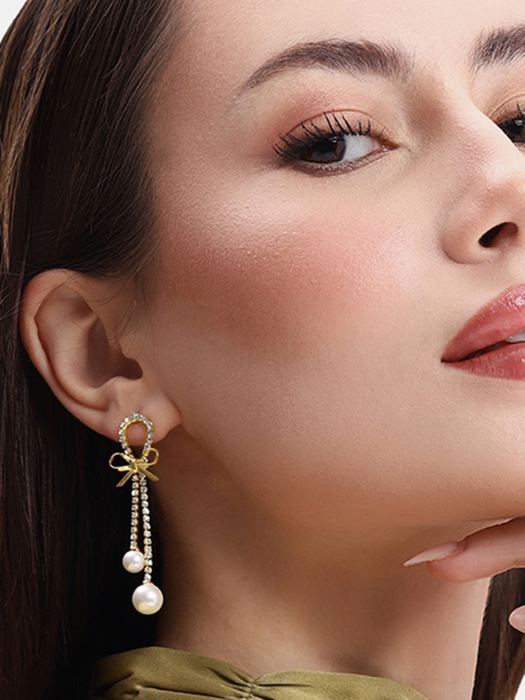 

DressBerry Teardrop Shaped Drop Earrings, Gold