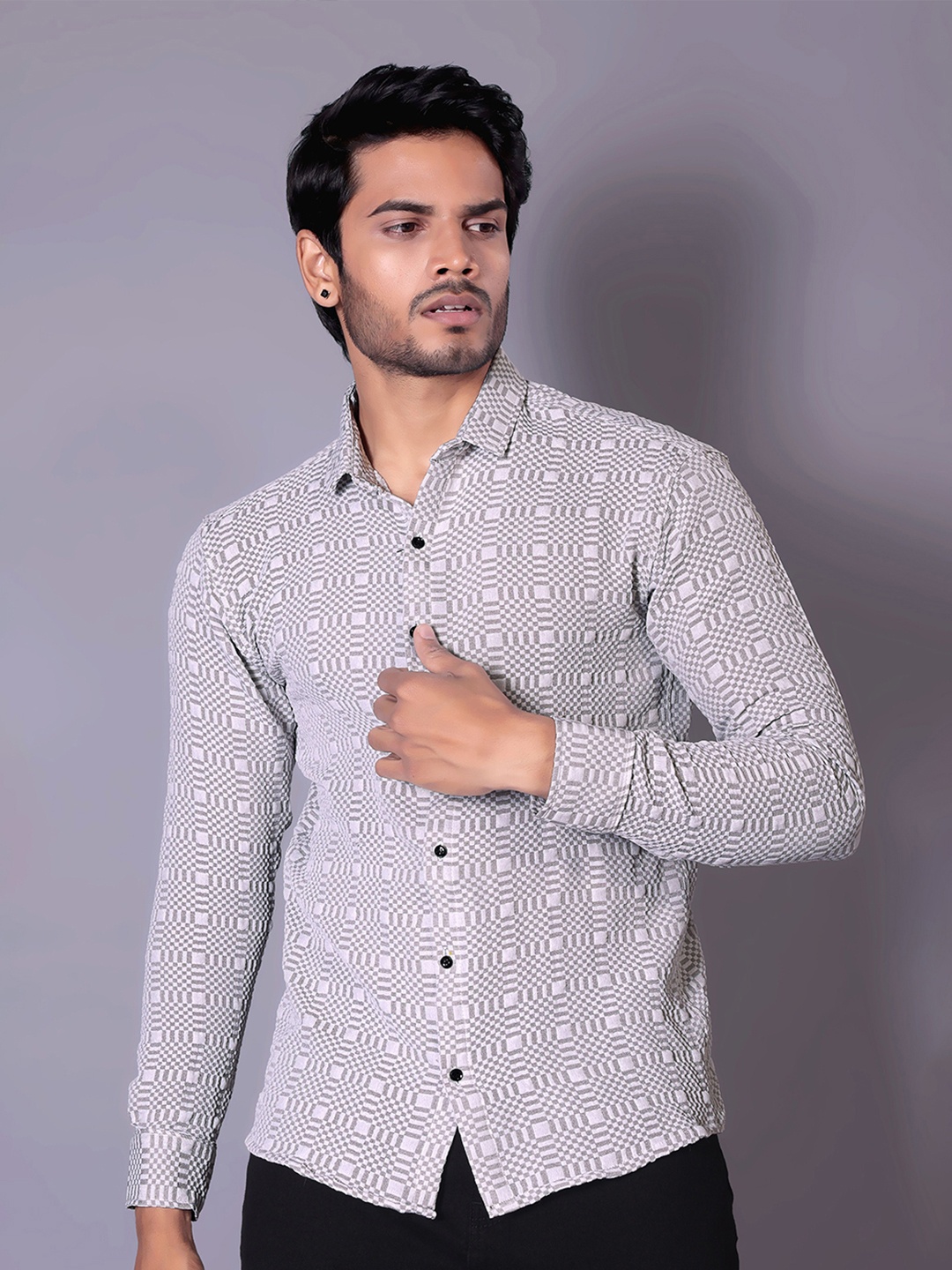 

FITODA FASHION Men Opaque Striped Casual Shirt, Multi
