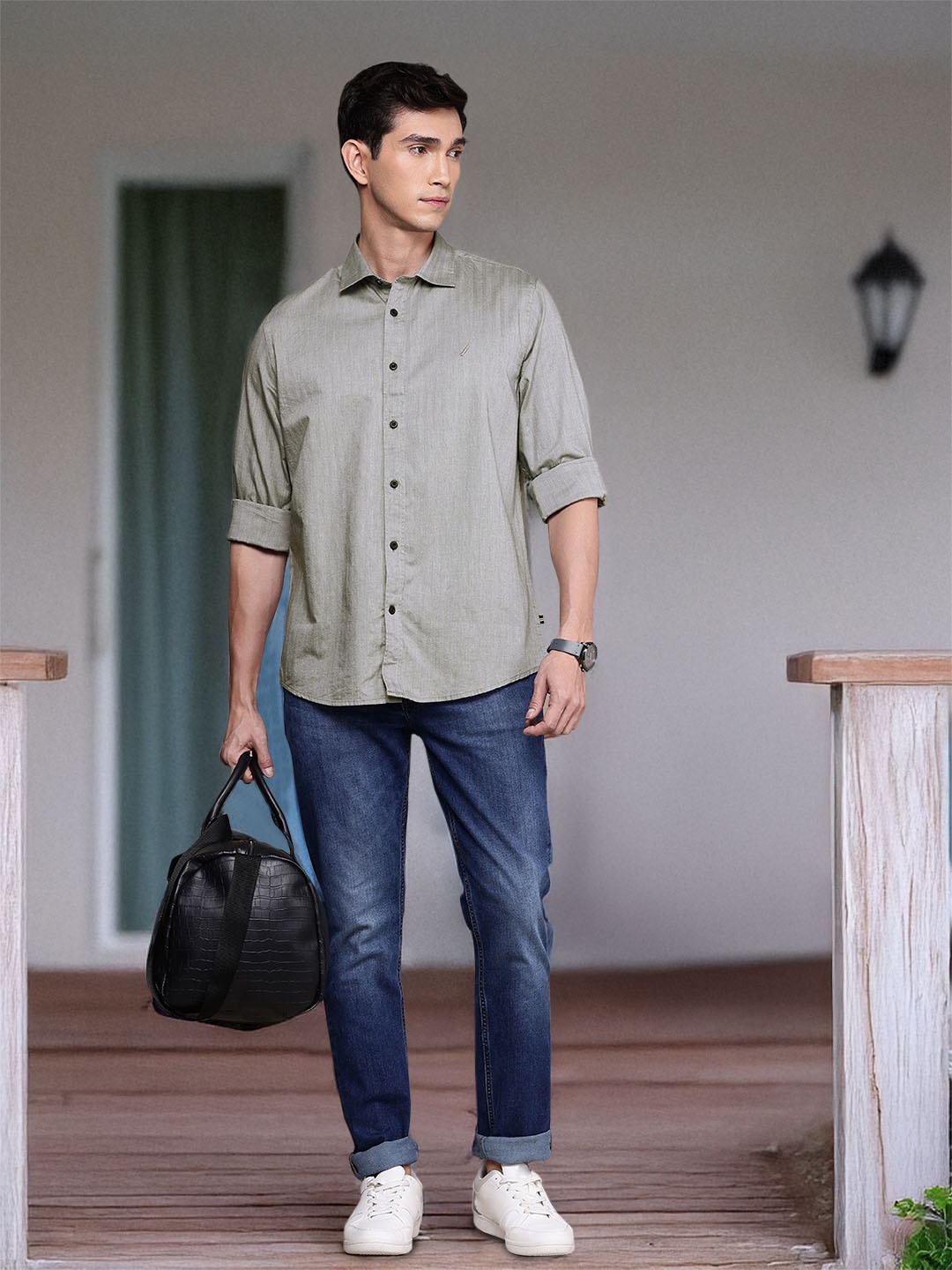 

Nautica Pure Cotton Classic Fit Opaque Self Striped Casual Shirt, Green