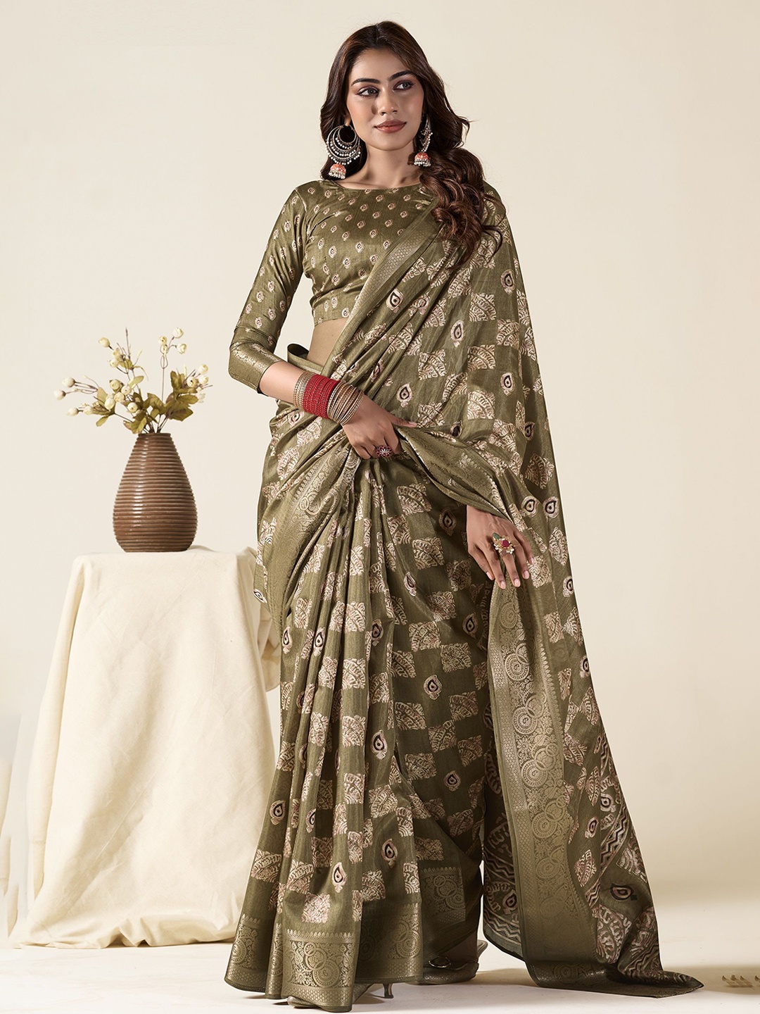

MAHALASA Ethnic Motifs Zari Saree, Green
