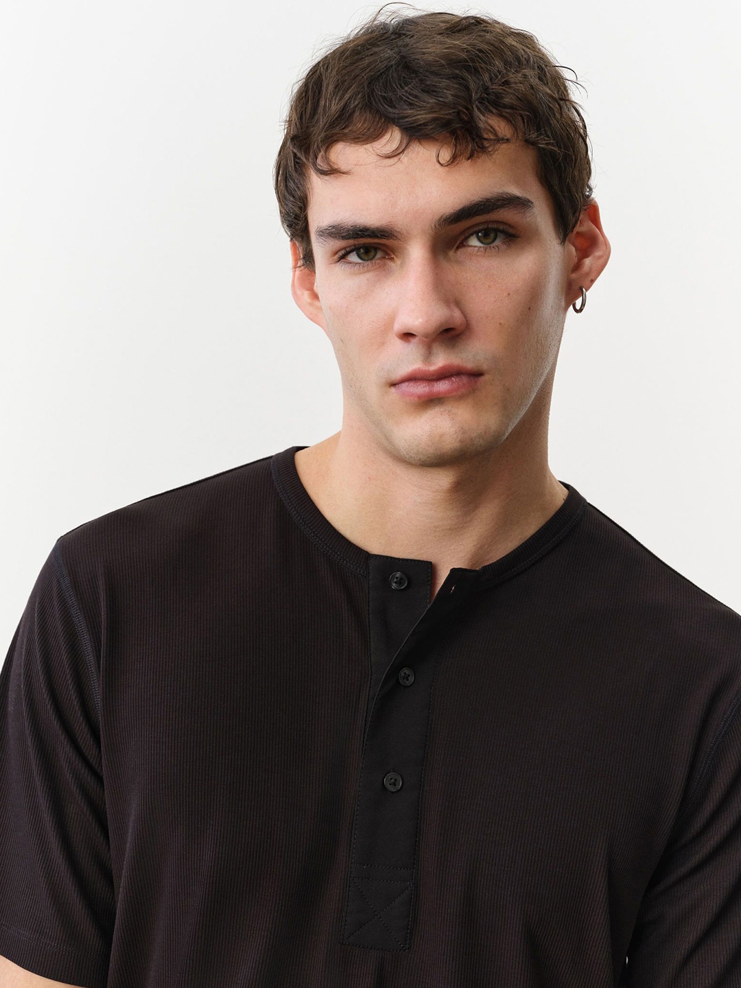 

H&M Slim Fit Ribbed T-Shirt, Black