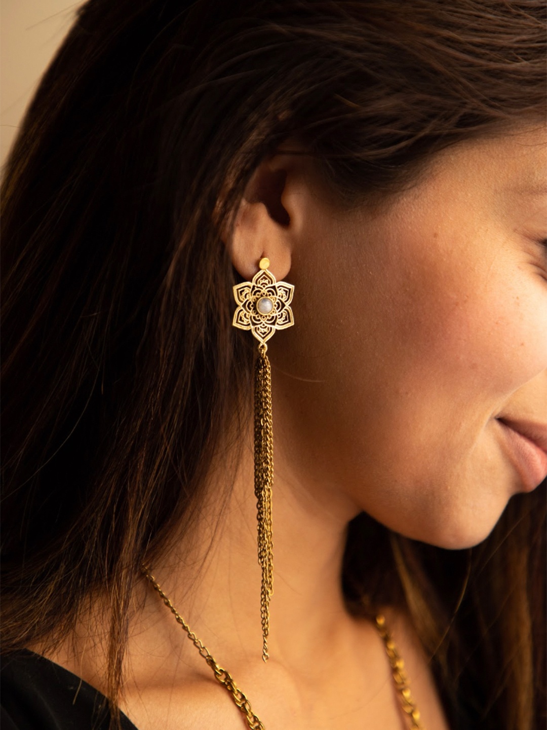 

Soul Works Contemporary Drop Earrings, Gold