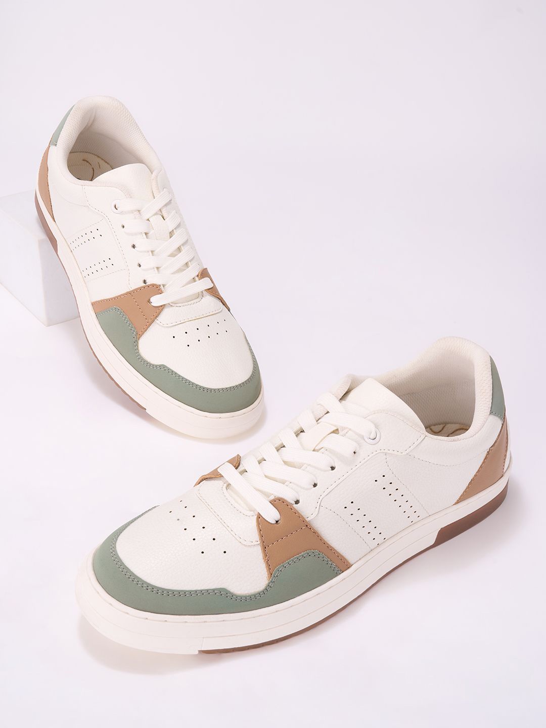 

Ajile by Pantaloons Men Textured PU Sneakers, Beige