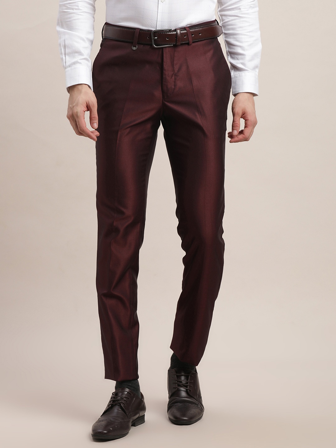 

Turtle Men Textured Relaxed Tapered Fit Chinos Trousers, Brown