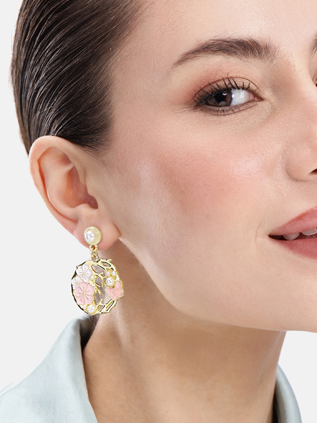 

DressBerry Contemporary Mismatch Drop Earrings, Gold