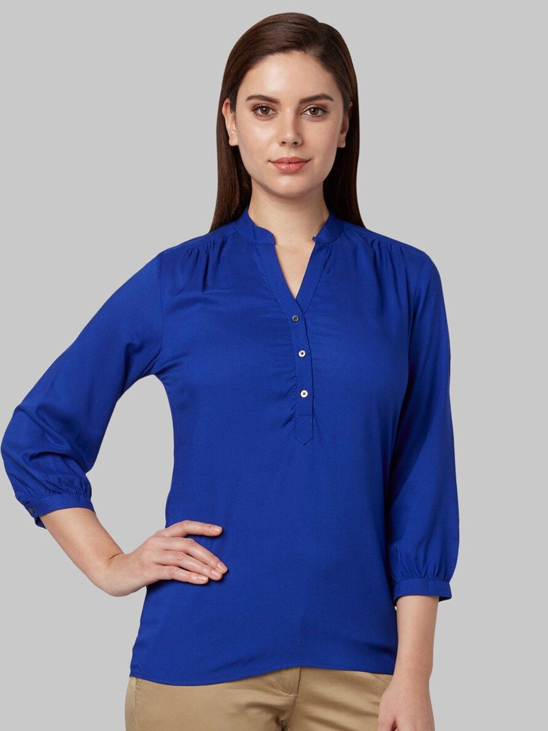 

VEGAL Crepe Top, Blue