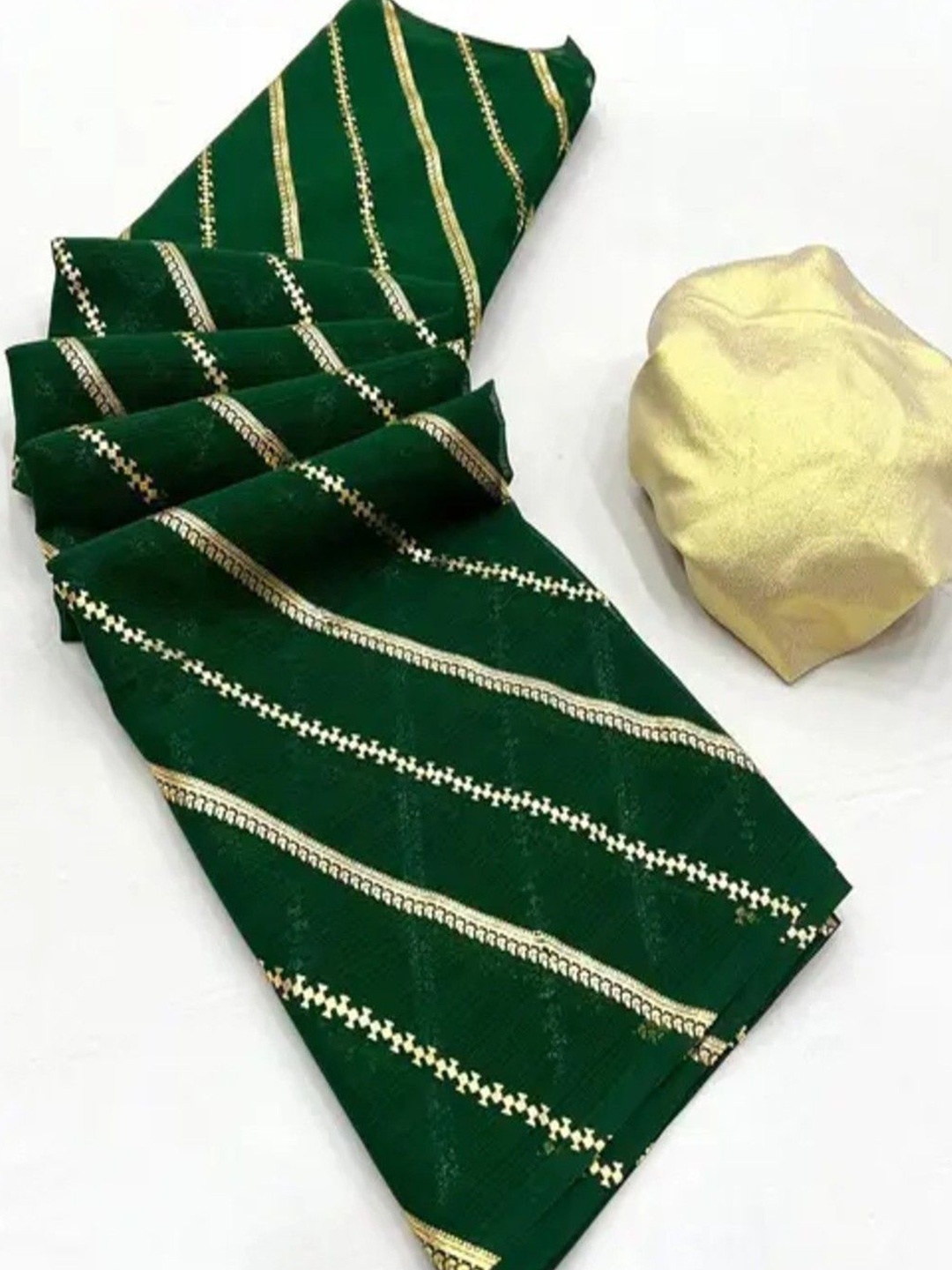 

VRAGI Leheriya Pure Georgette Saree, Green