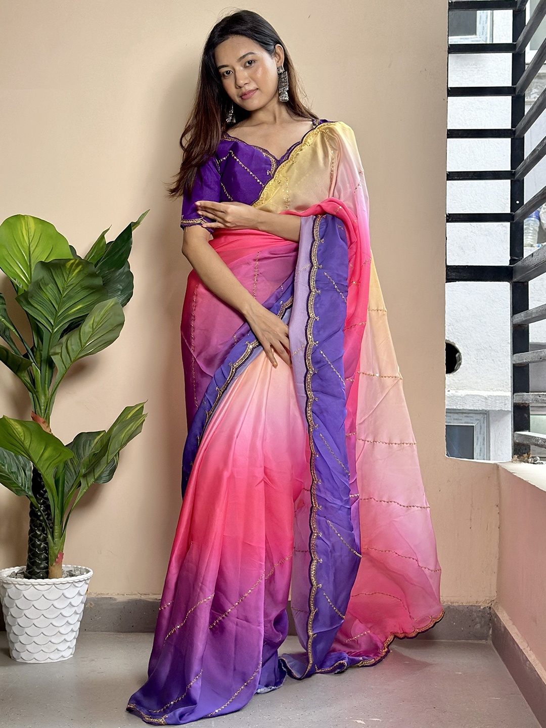 

LeeliPeeri Designer Sequinned Organza Designer Saree, Pink