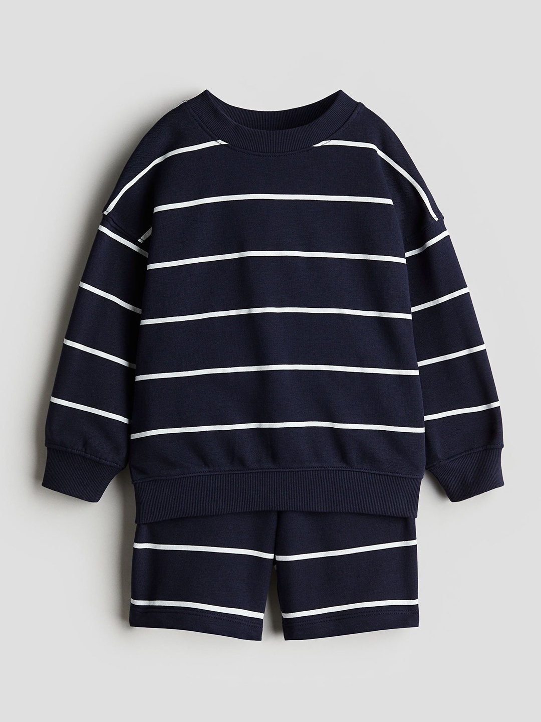 

H&M 2-Piece Sweatshirt & Shorts Set, Blue