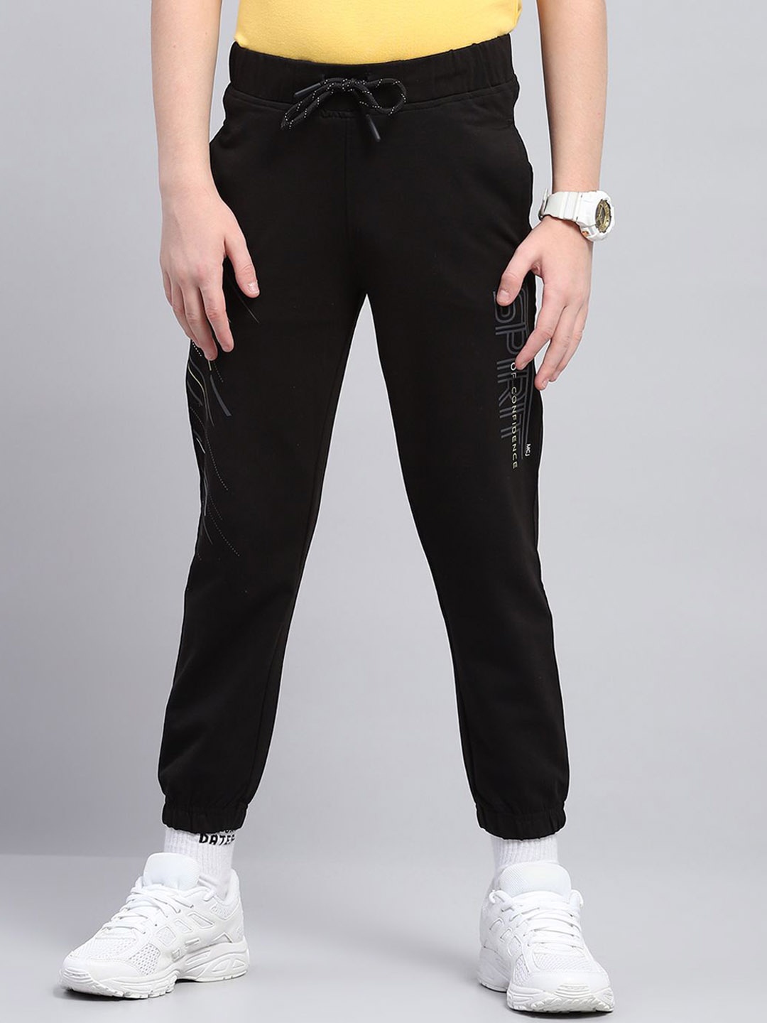 

Monte Carlo Boys Mid-Rise Joggers, Black