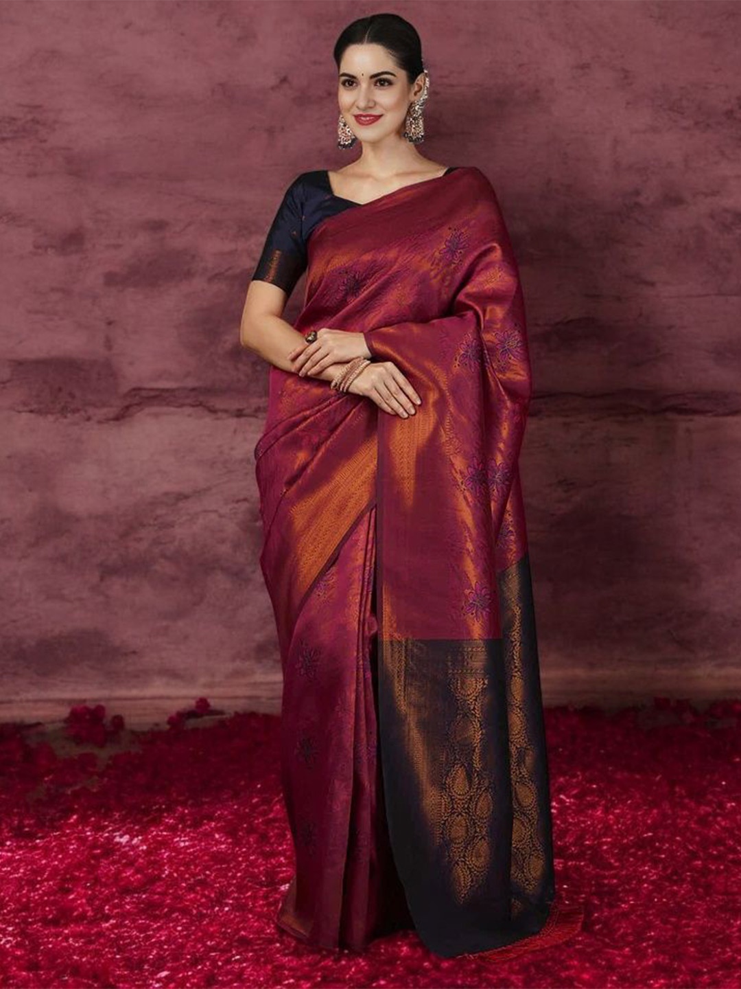 

Mitera Woven Design Zari Silk Blend Banarasi Saree, Pink