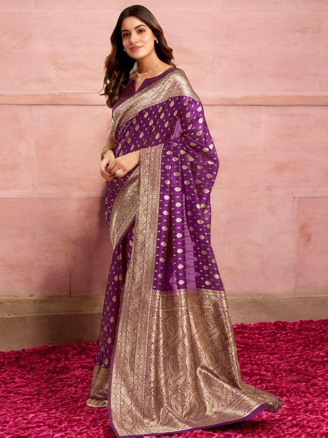 

DIVASTRI Woven Design Zari Silk Blend Banarasi Saree, Purple