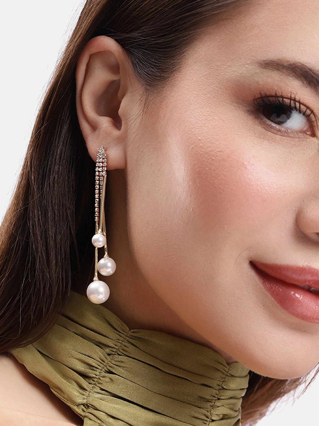 

DressBerry Contemporary Drop Earrings, Gold
