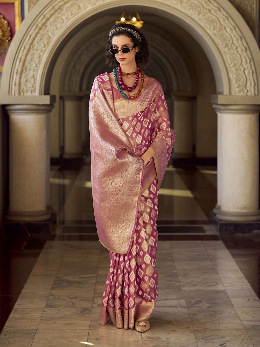 

MAHALASA Woven Design Zari Art Silk Banarasi Saree, Pink