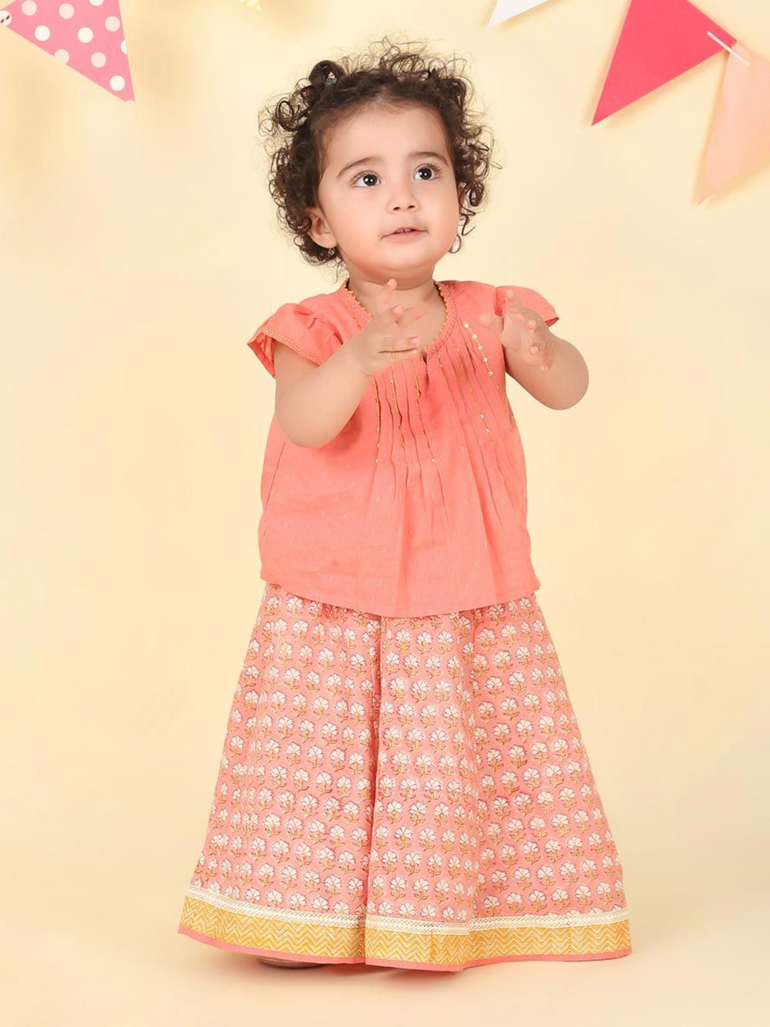 

Fabindia Girls Printed Ready to Wear Lehenga &, Pink