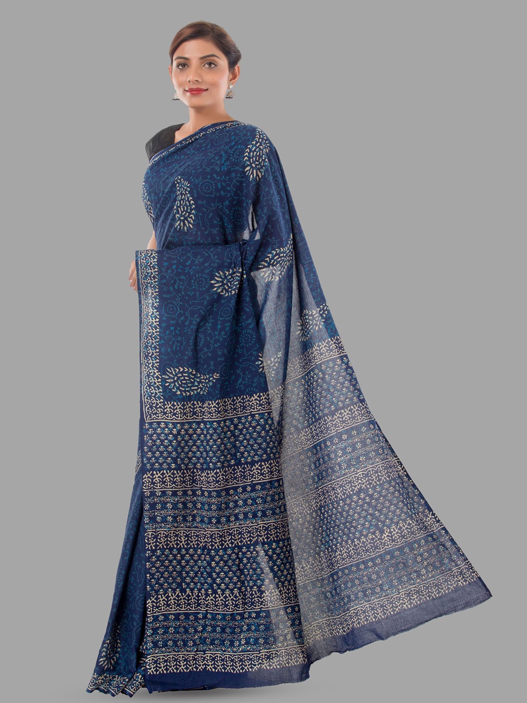 

HANDICRAFT PALACE Ethnic Motifs Pure Cotton Block Print Saree, Navy blue