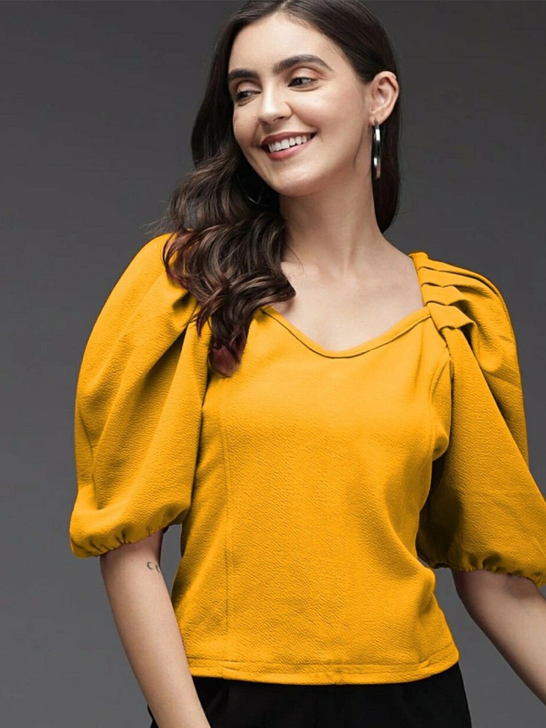 

NiloBerry Sweetheart Neck Puff Sleeve Crop Top, Mustard