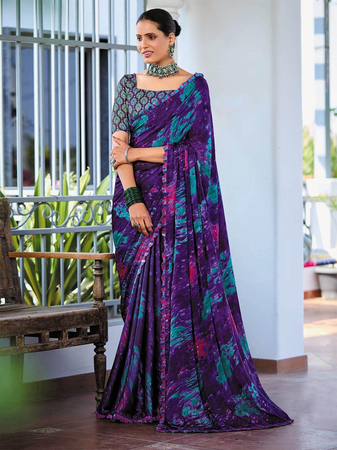 

LeeliPeeri Designer Tie and Dye Embroidered Satin Saree, Purple