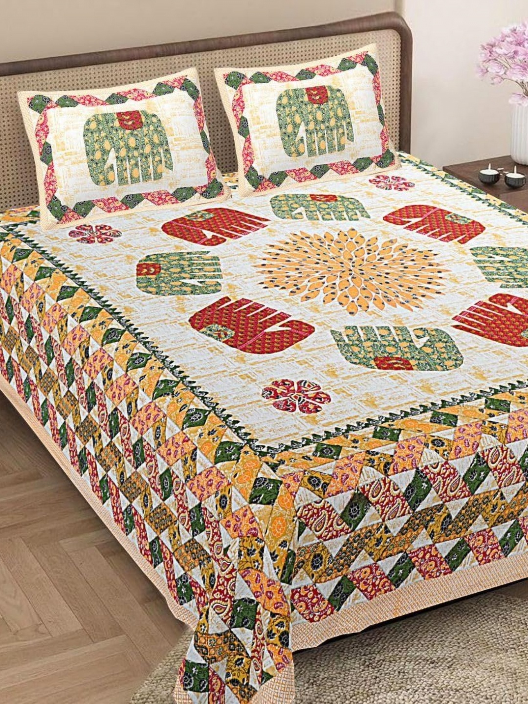 

Jaipur Weaves Green & Beige Ethnic Motifs 180 TC King Bedsheet with 2 Pillow Covers