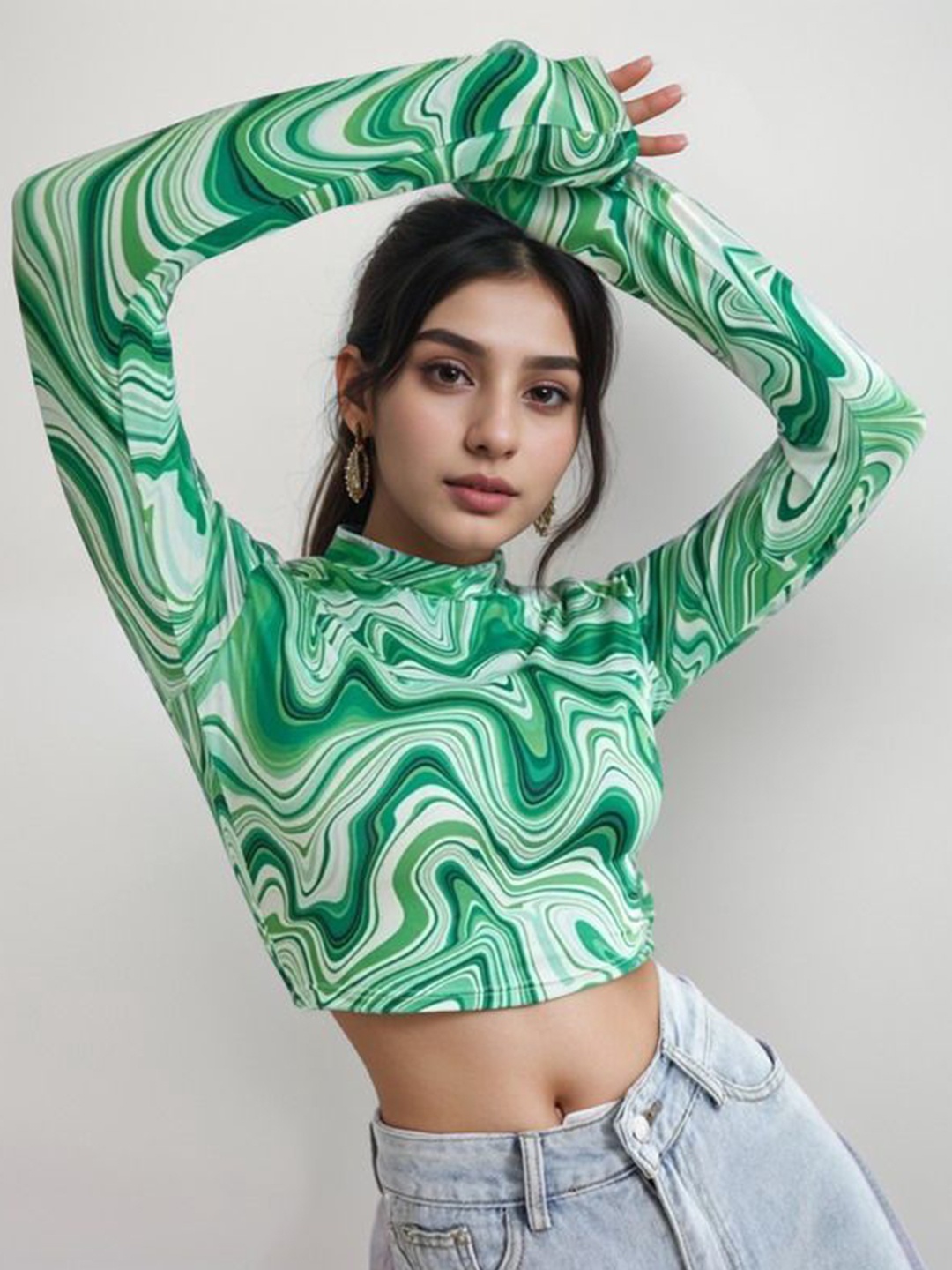 

NiloBerry Tropical Blouson Crop Top, Green