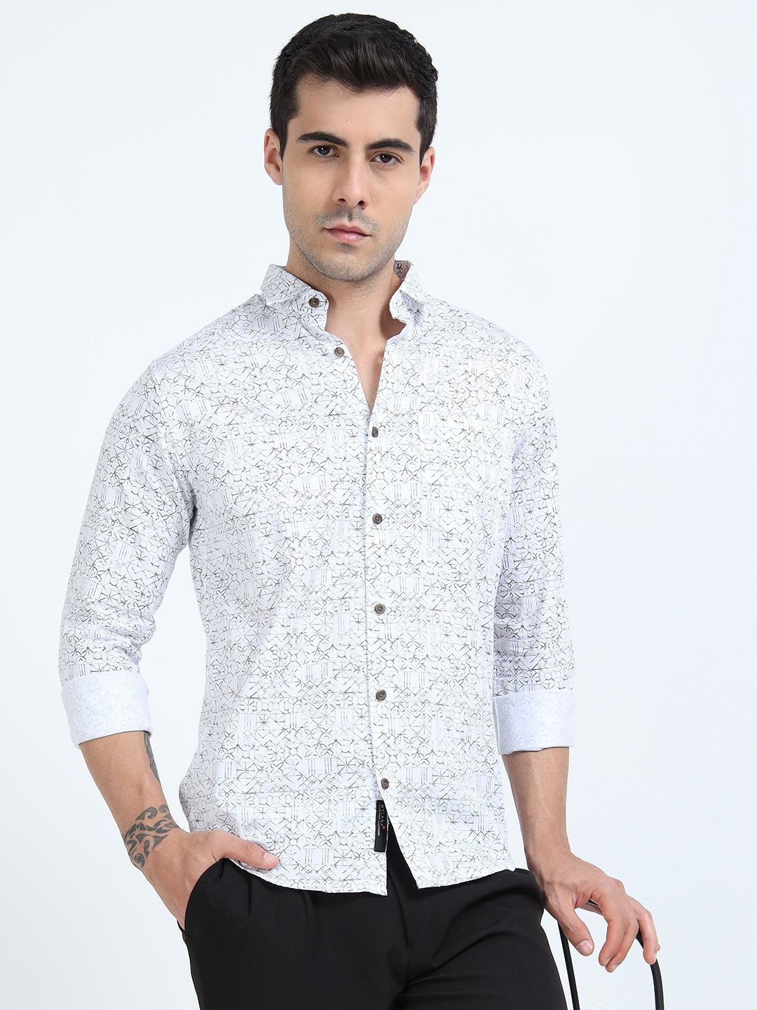 

MYLANA Men Slim Fit Floral Opaque Printed Casual Shirt, White