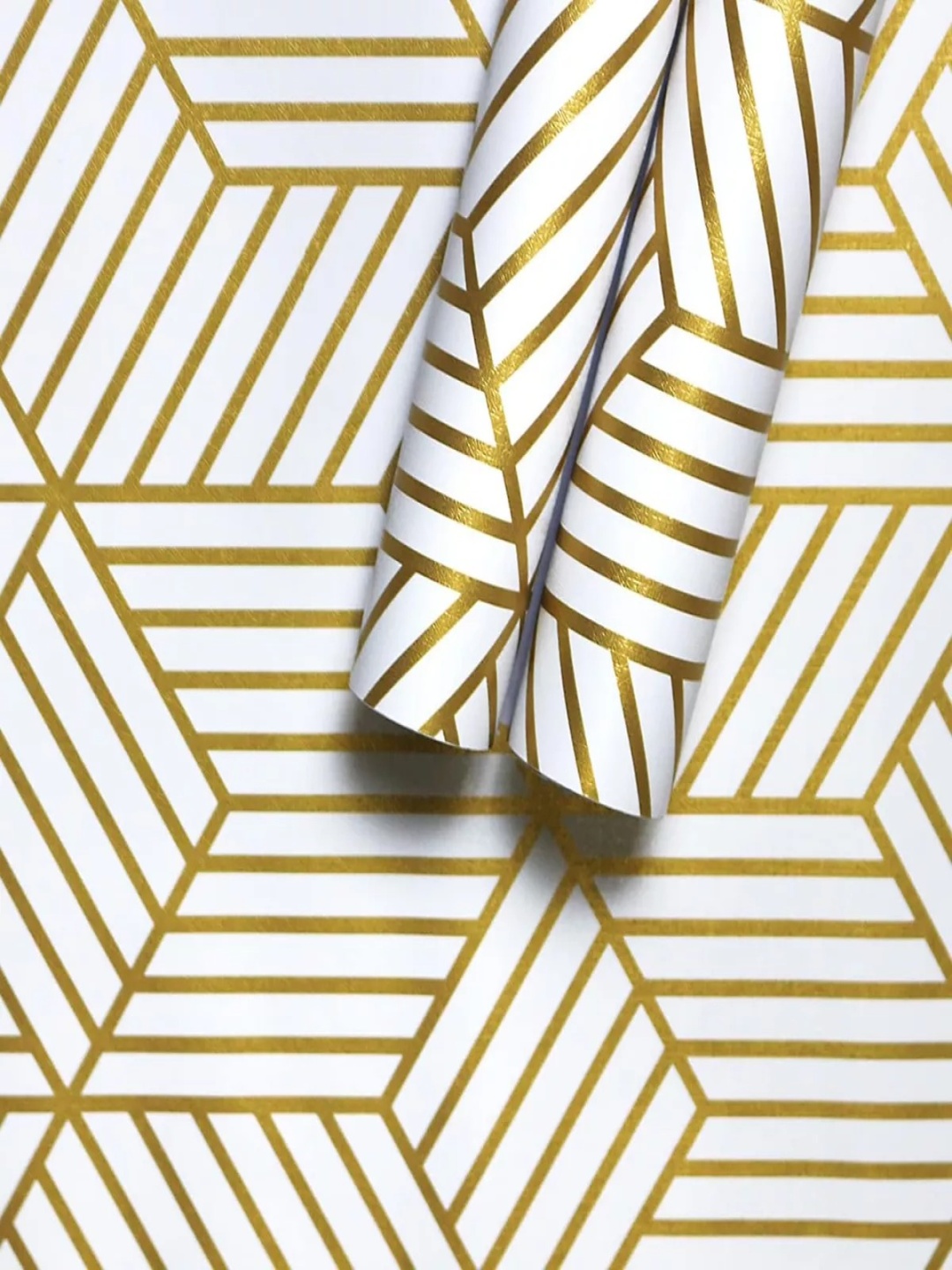 

Aura White Striped Waterproof & Oil-Proof Self Adhesive Wallpaper