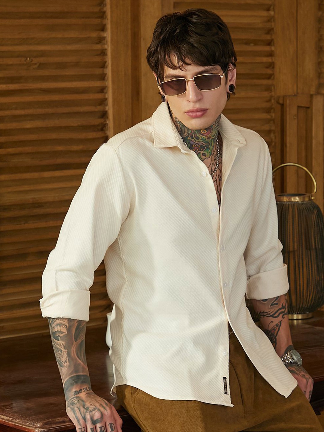 

Campus Sutra Men Classic Opaque Casual Shirt, White