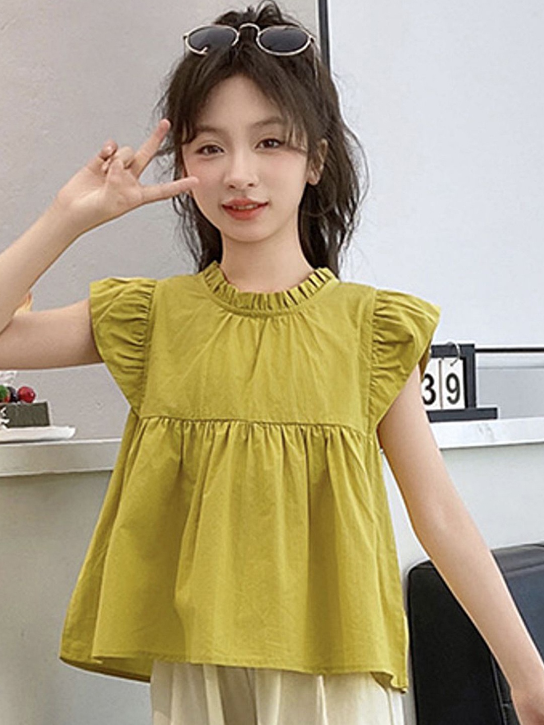 

LULU & SKY Flutter Sleeve Cotton Top, Green