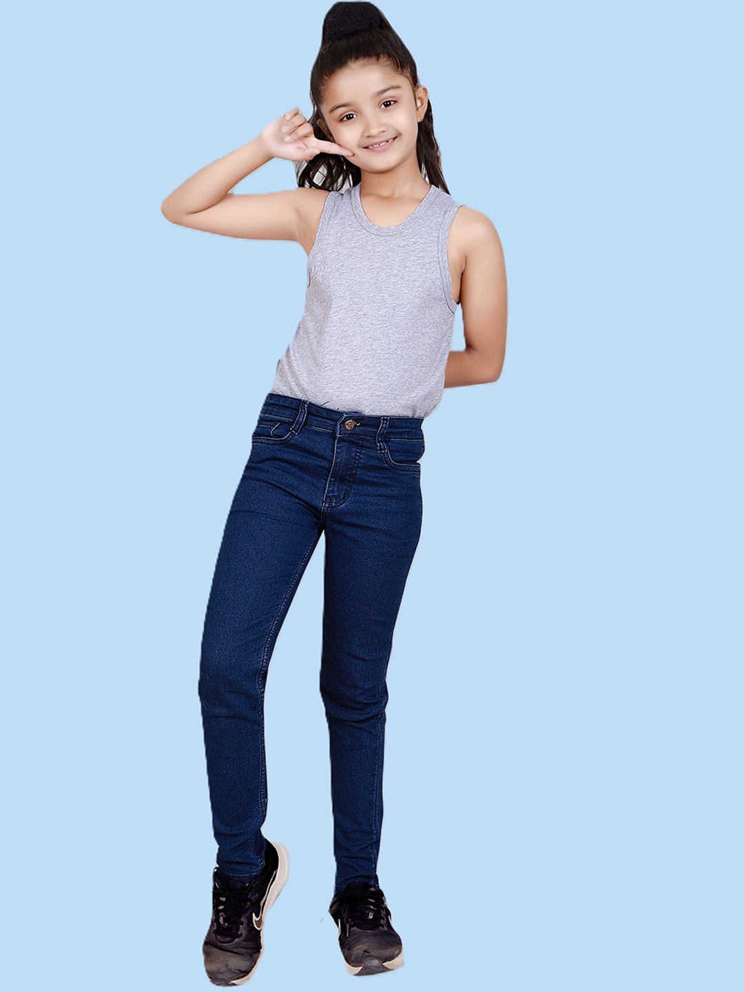 

ADBUCKS Girls Slash Knee Stretchable Jeans, Navy blue