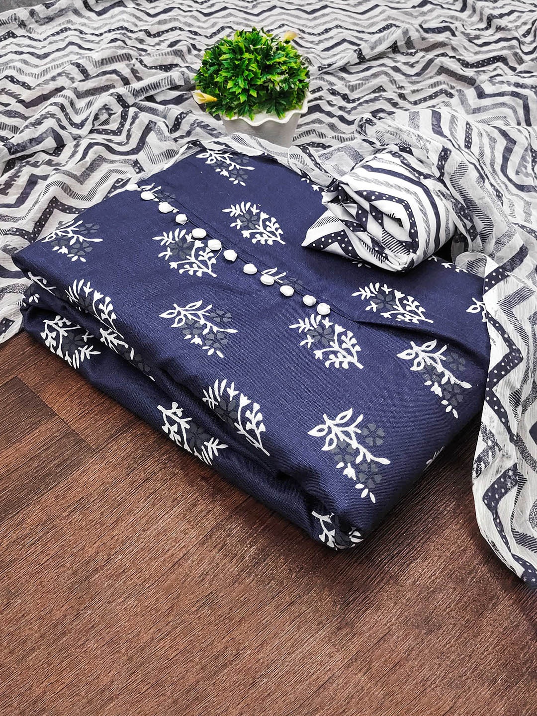 

SHADOW & SAINING Printed Unstitched Dress Material, Navy blue