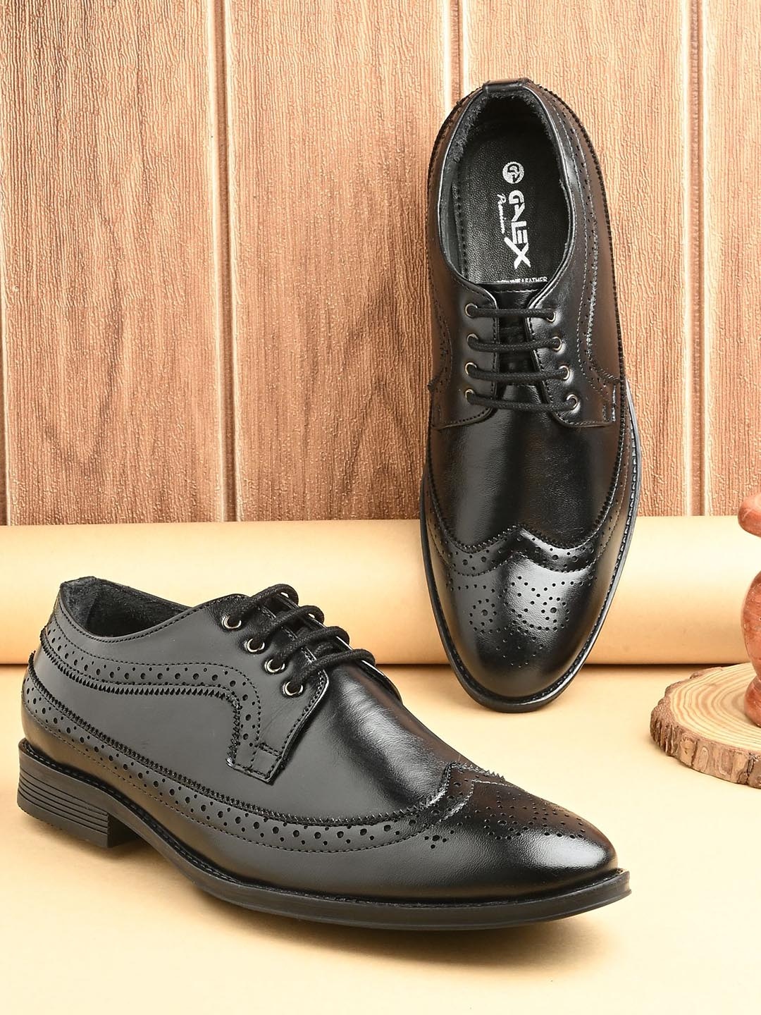 

DESIDERIO Men Leather Derbys, Black