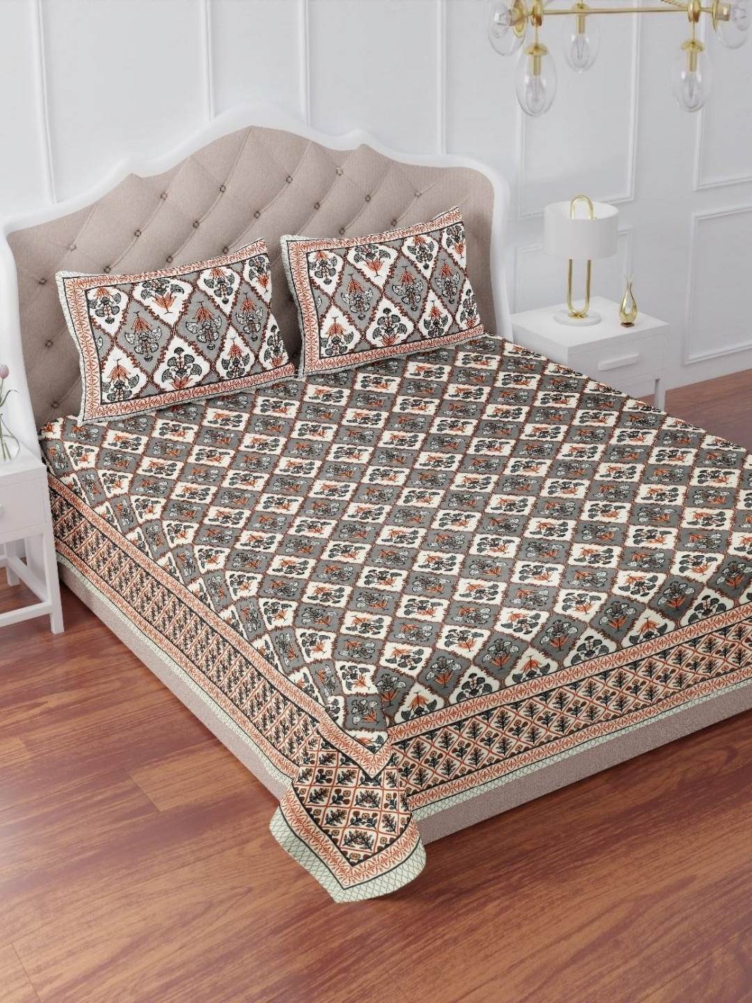 

BharatLinen Grey & White Floral 210 TC King Bedsheet with 2 Pillow Covers