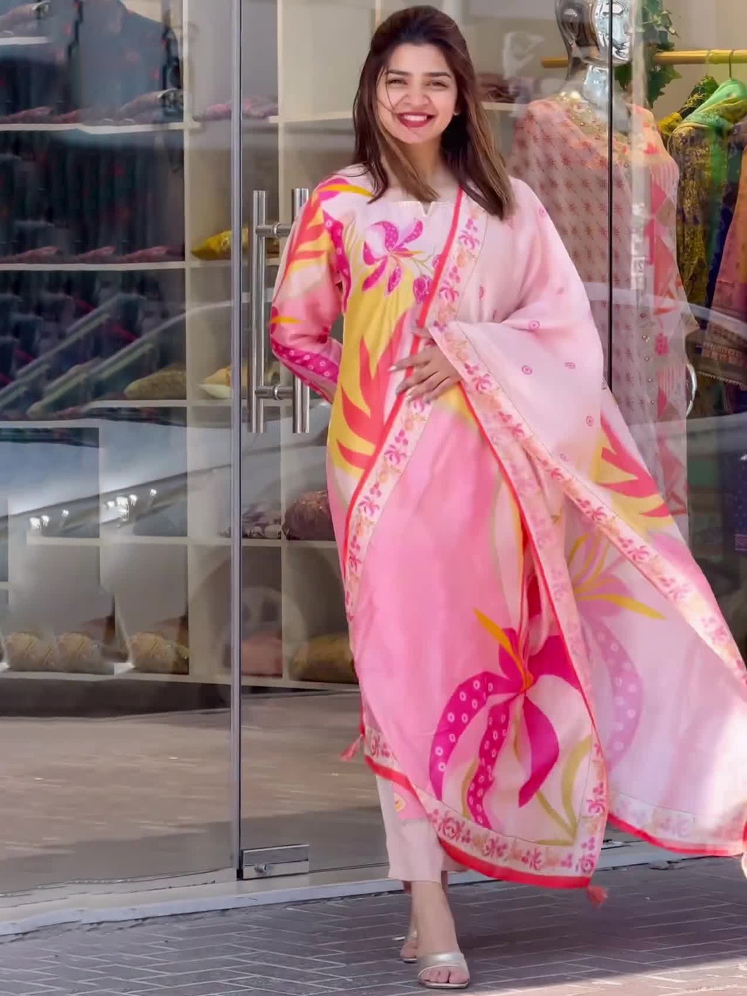 

KALINI Women Floral Printed Regular Kurta with Trousers & With Dupatta, Peach