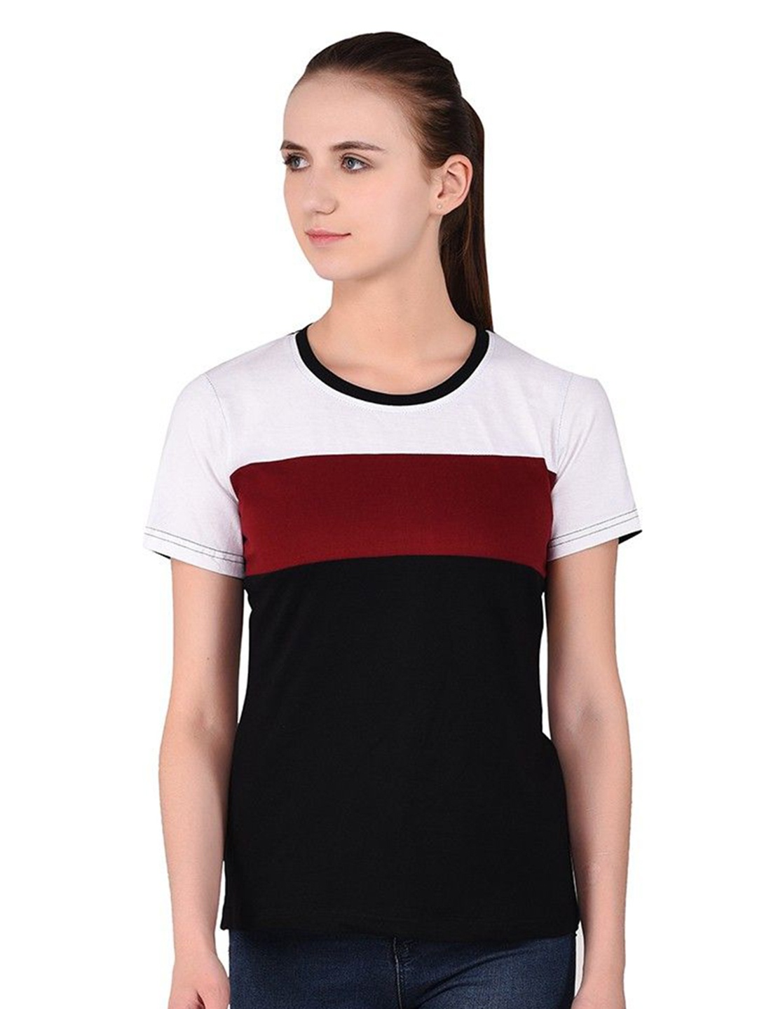 

BEYOU FASHION Women Colourblocked Applique Slim Fit T-shirt, White