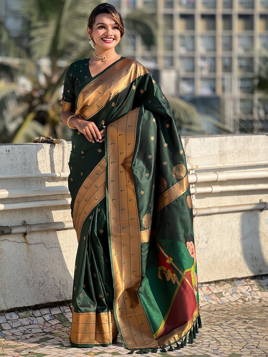 

MySilkLove Woven Design Zari Silk Blend Paithani Saree, Green