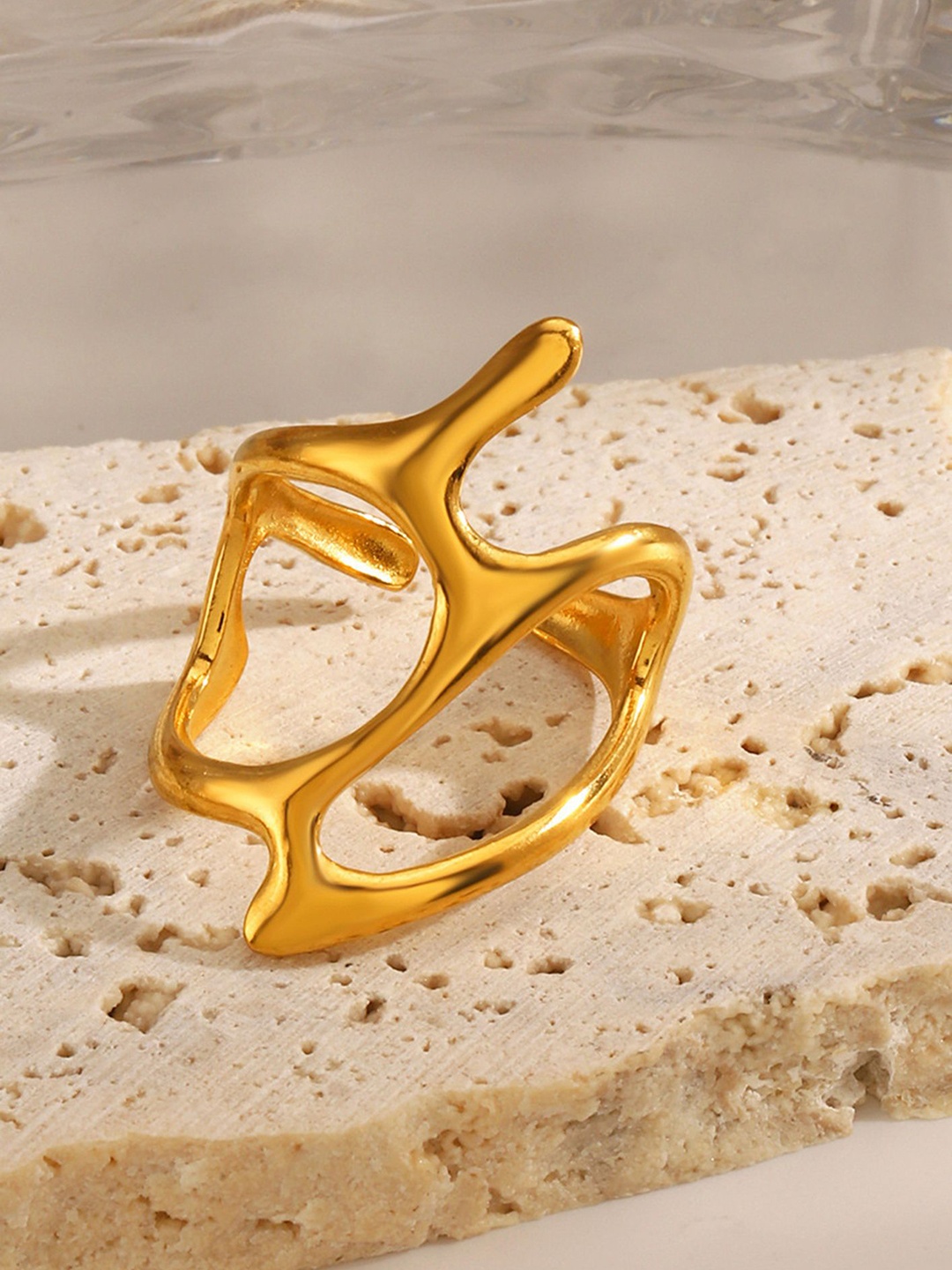 

LULU & SKY Stainless Steel Abstract Shaped Adjustable Hollow Finger Ring, Gold