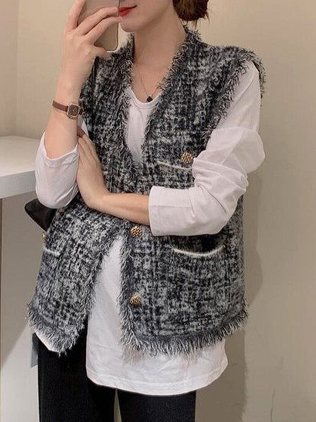 

PANKH Women Woollen Cardigan with Fuzzy Detail, Grey