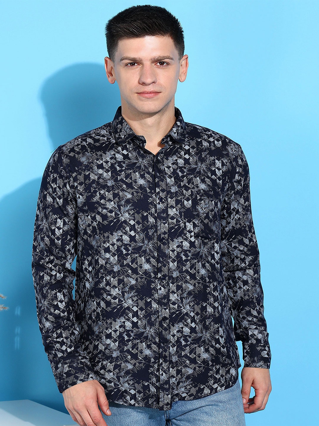 

Moda Rapido Men Classic Floral Opaque Printed Casual Shirt, Black