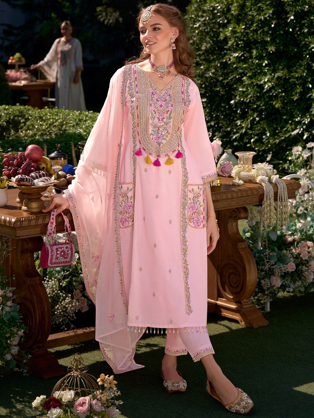 

Indo Era Women Floral Embroidered Regular Kurta with Trousers & With Dupatta, Pink