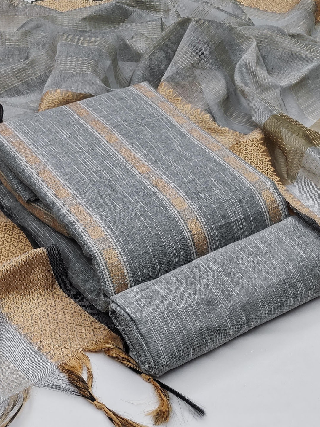 

SHADOW & SAINING Unstitched Dress Material, Grey