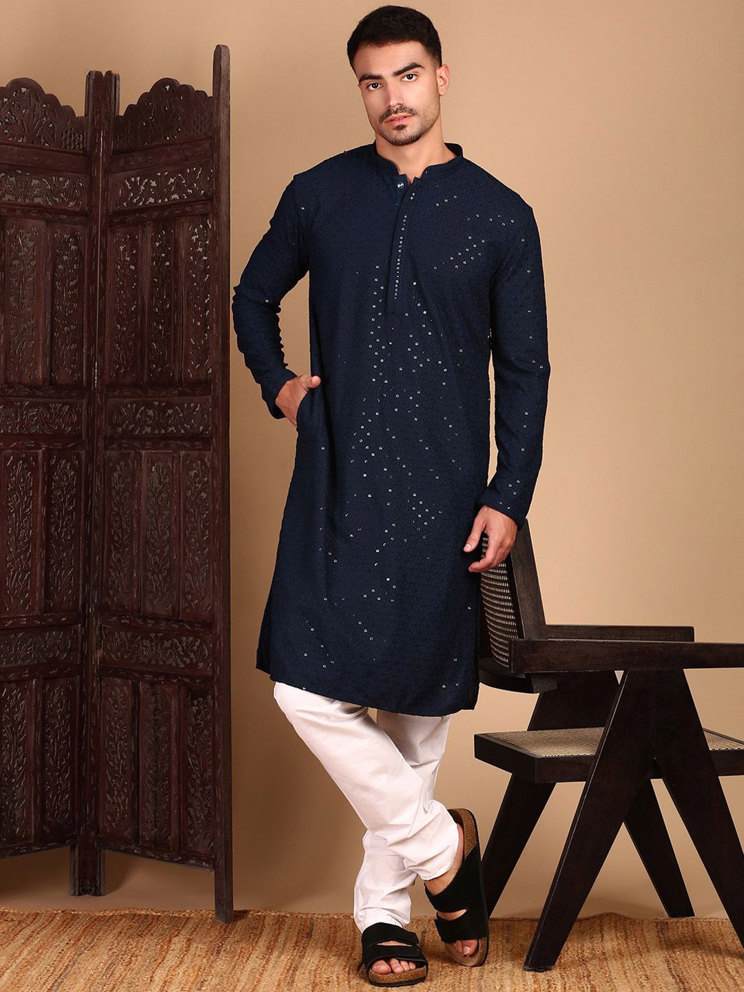 

House of Pataudi Shimmering Sequin Exquisite Chikankari Kurta, Blue