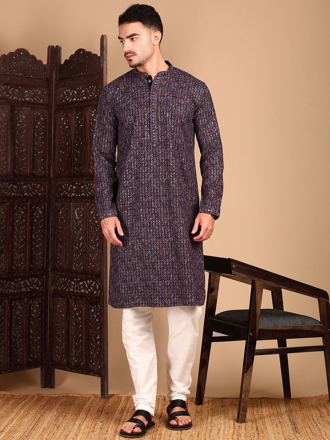 

House of Pataudi Chic Geometric Pattern Chikankari Kurta With Sequin, Violet