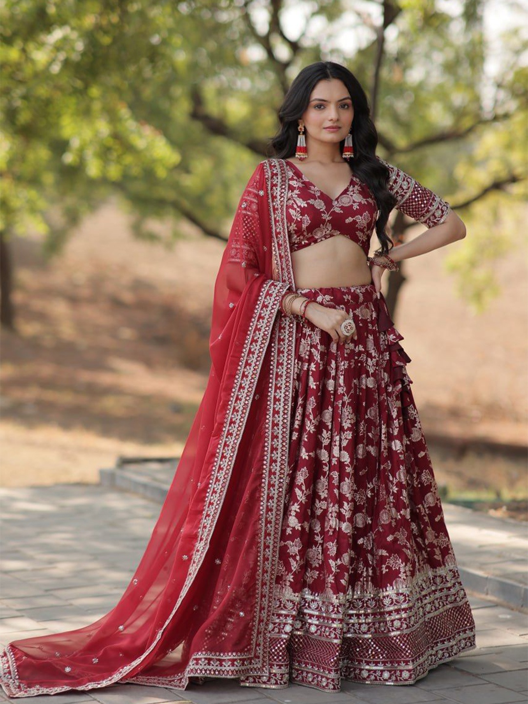

ZIBLON Ready to Wear Lehenga & Unstitched Blouse With Dupatta, Red