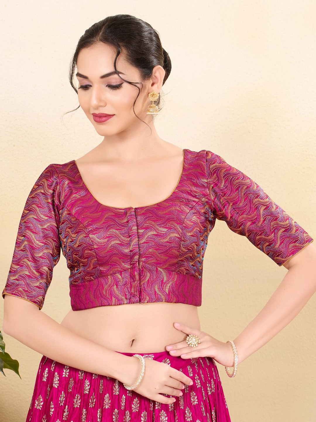 

VAMAS - THE DESIGNER BLOUSES Women Round Neck Padded Saree Blouse, Purple