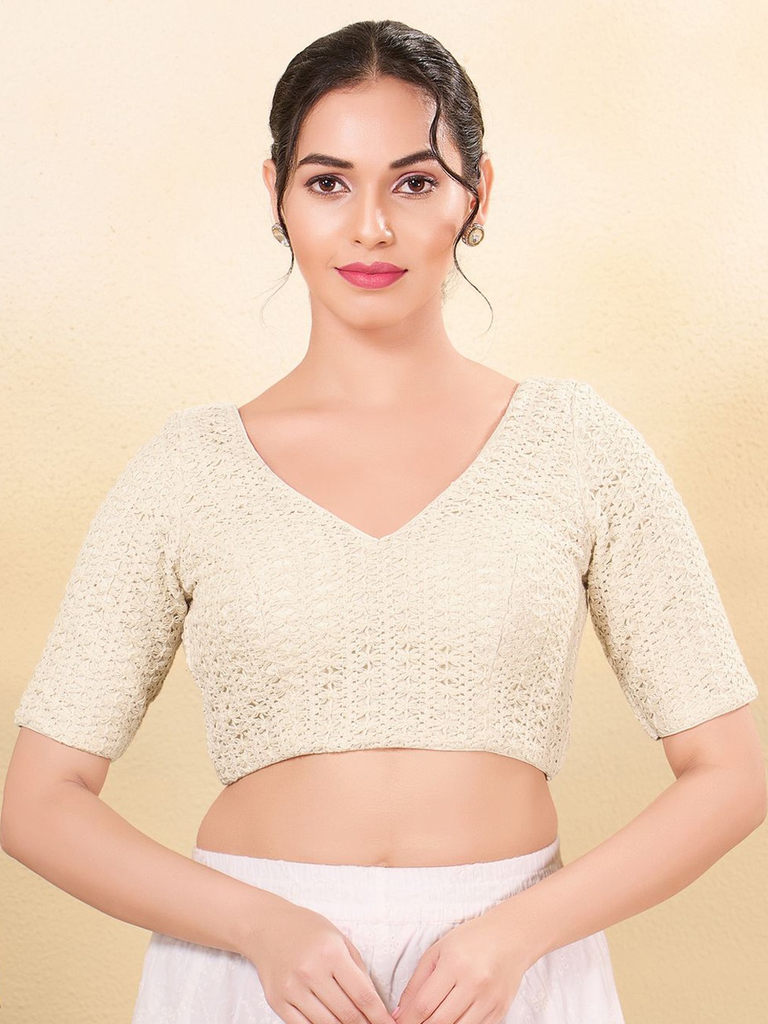

VAMAS - THE DESIGNER BLOUSES Women V-Neck Padded Saree Blouse, Gold
