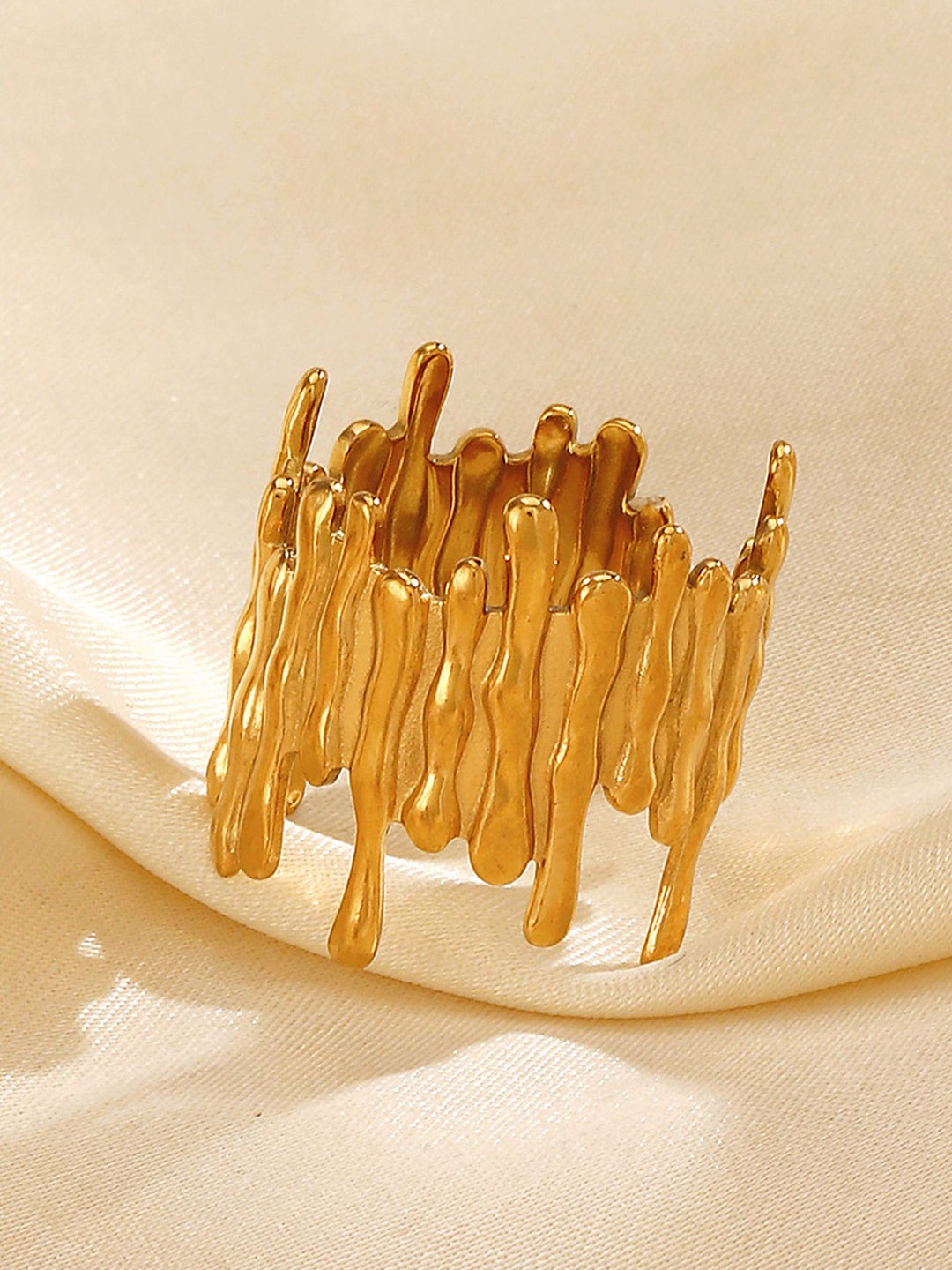 

LULU & SKY Textured Adjustable Finger Ring, Gold