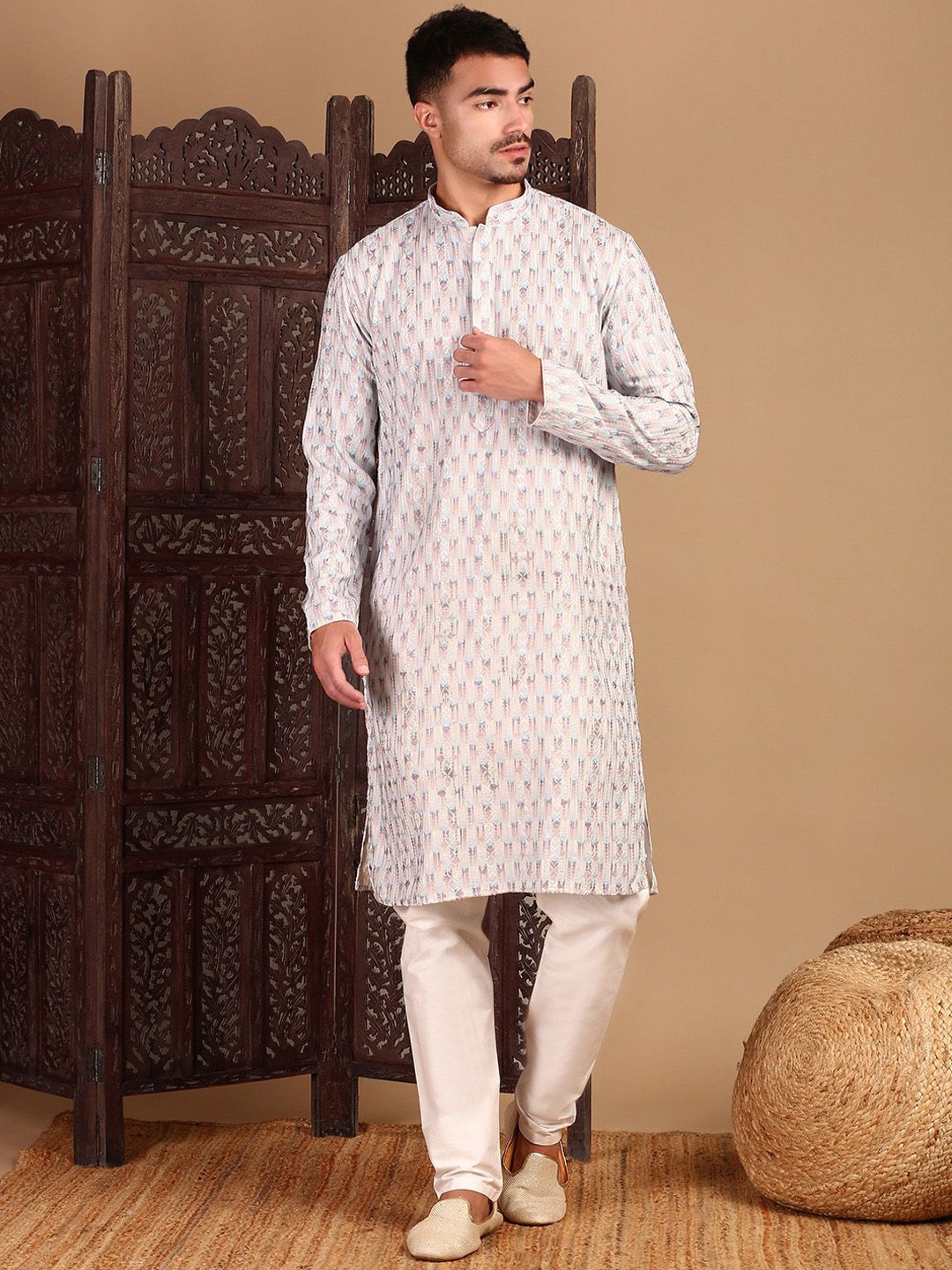 

House of Pataudi Chic Abstract Chikankari Kurta With Sequin, Blue