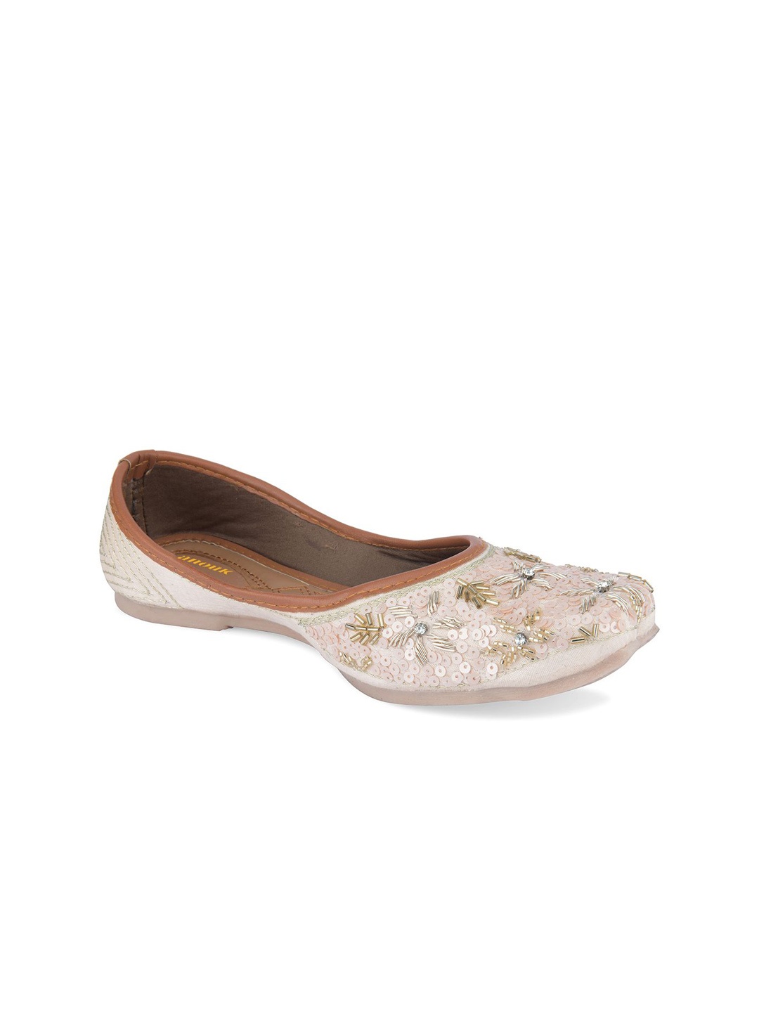 

Anouk Women Embellished Ethnic Mojaris Flats, Pink