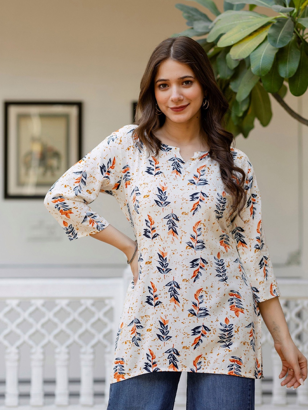 

Mialo fashion Floral Printed Kurti, Cream